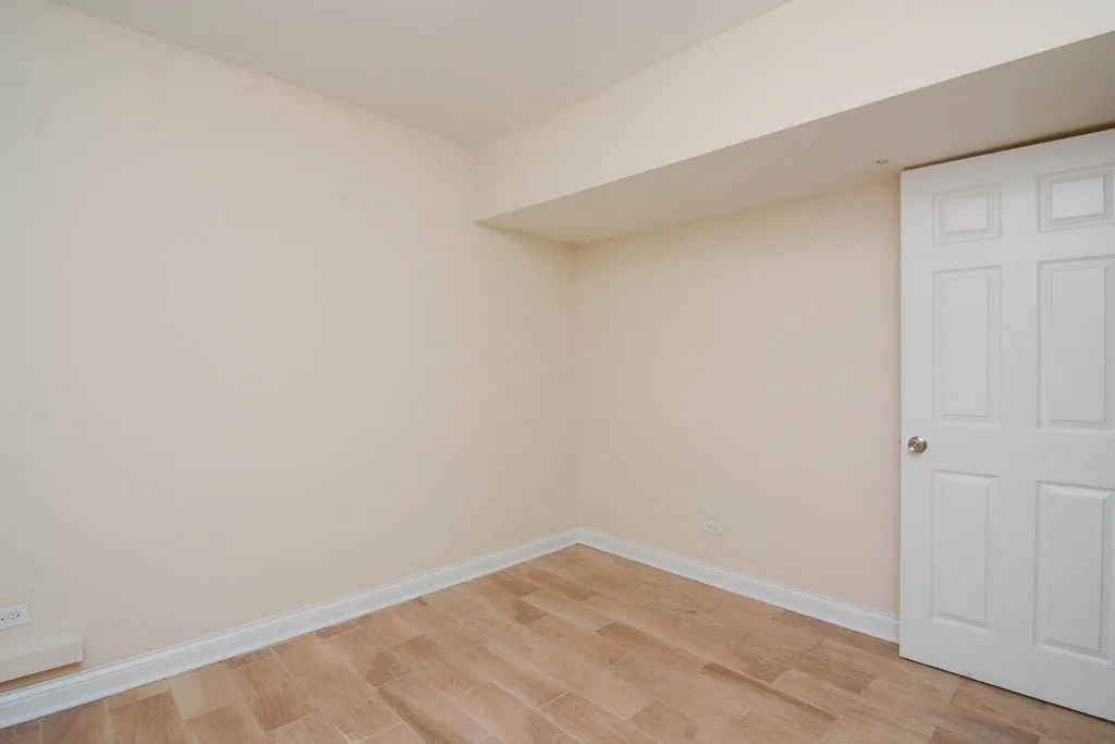 3728 N Pine Grove Ave, ,  60613, USA 60613-unit#G-Chicago-IL