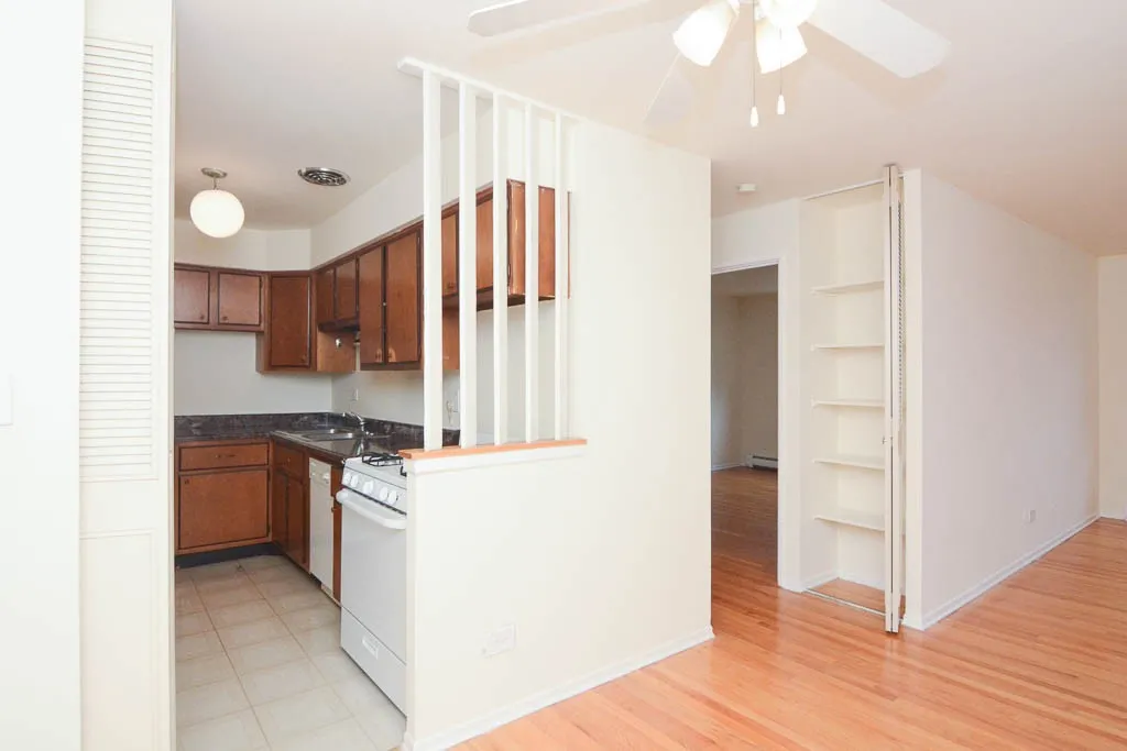 660 W Wrightwood Ave, ,  60614, USA 60614-unit#412-Chicago-IL