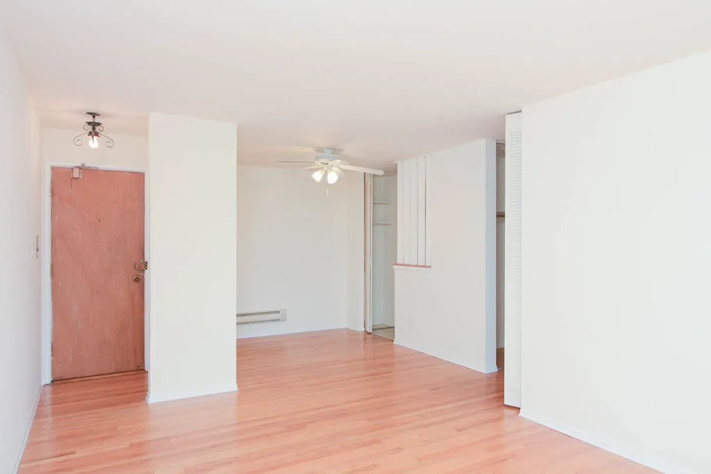 660 W Wrightwood Ave, ,  60614, USA 60614-unit#412-Chicago-IL