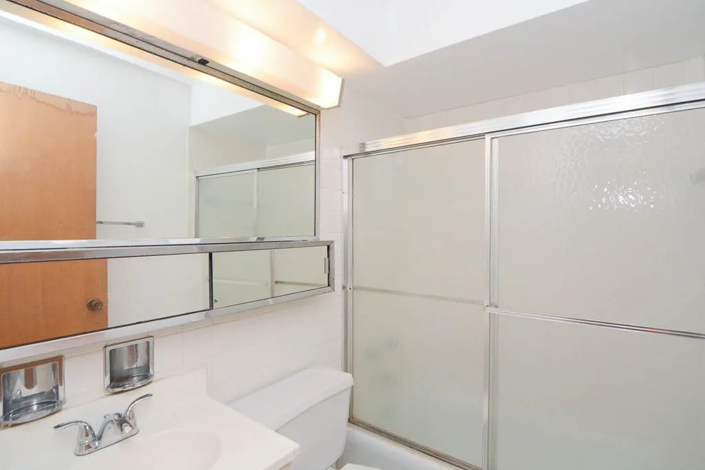 660 W Wrightwood Ave, ,  60614, USA 60614-unit#412-Chicago-IL