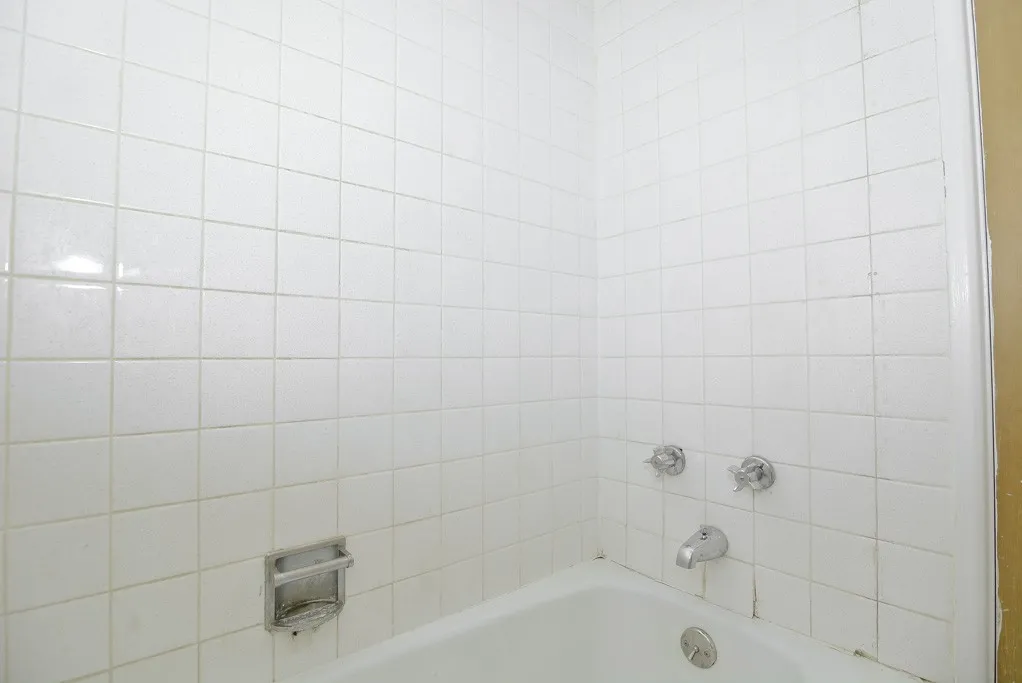 660 W Wrightwood Ave, ,  60614, USA 60614-unit#209-Chicago-IL