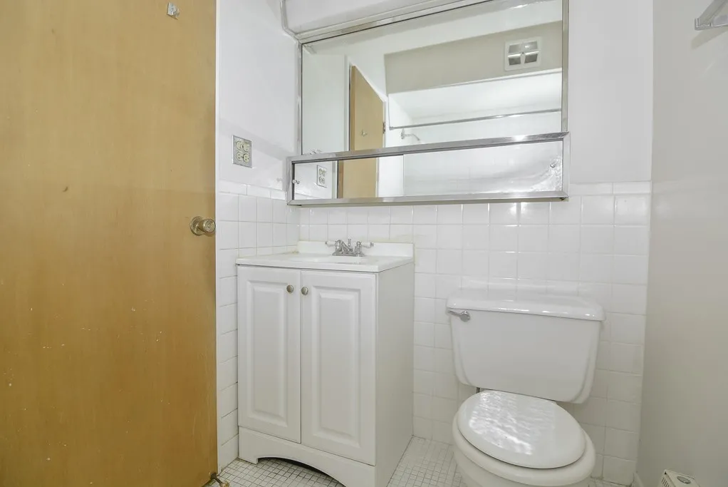 660 W Wrightwood Ave, ,  60614, USA 60614-unit#209-Chicago-IL