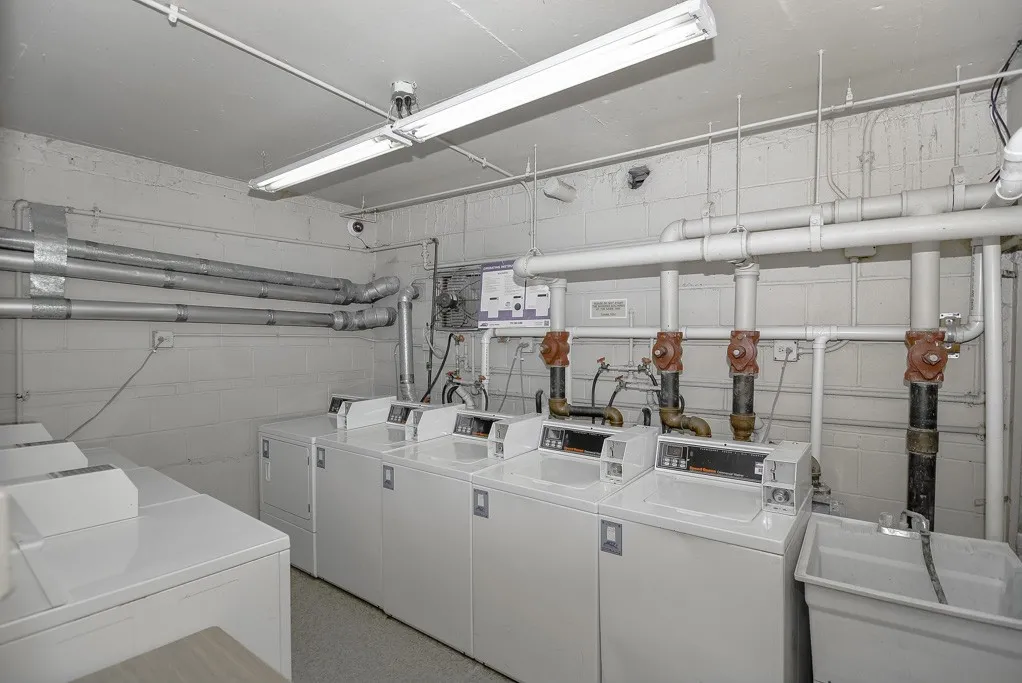 660 W Wrightwood Ave, ,  60614, USA 60614-unit#209-Chicago-IL