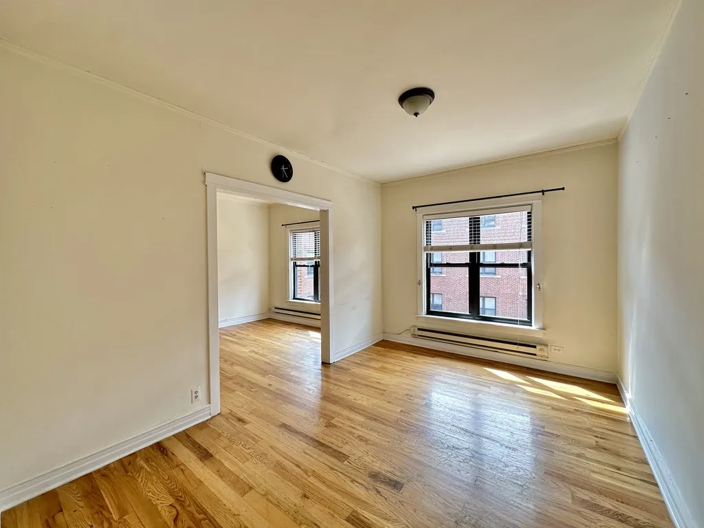819 W Waveland Ave, , 60613, USA 60613-unit#2S-Chicago-IL