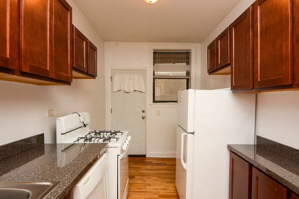 819 W Waveland Ave, , 60613, USA 60613-unit#1N-Chicago-IL