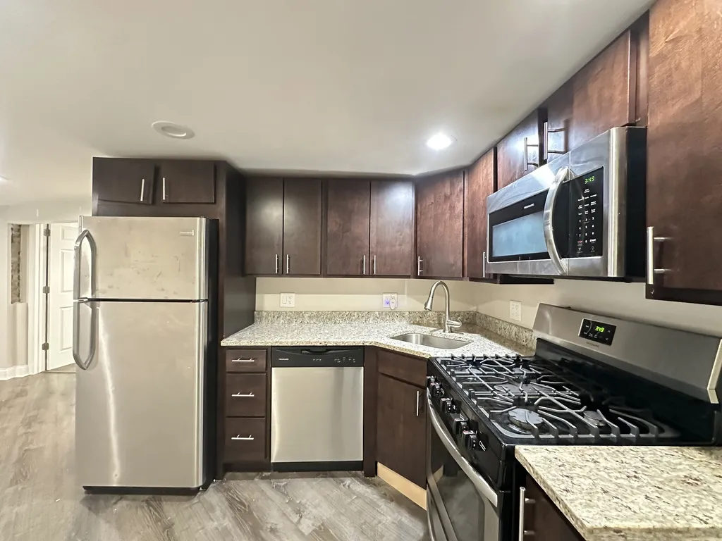 1636 W Roscoe St, ,  60657, USA 60657-unit#G-Chicago-IL