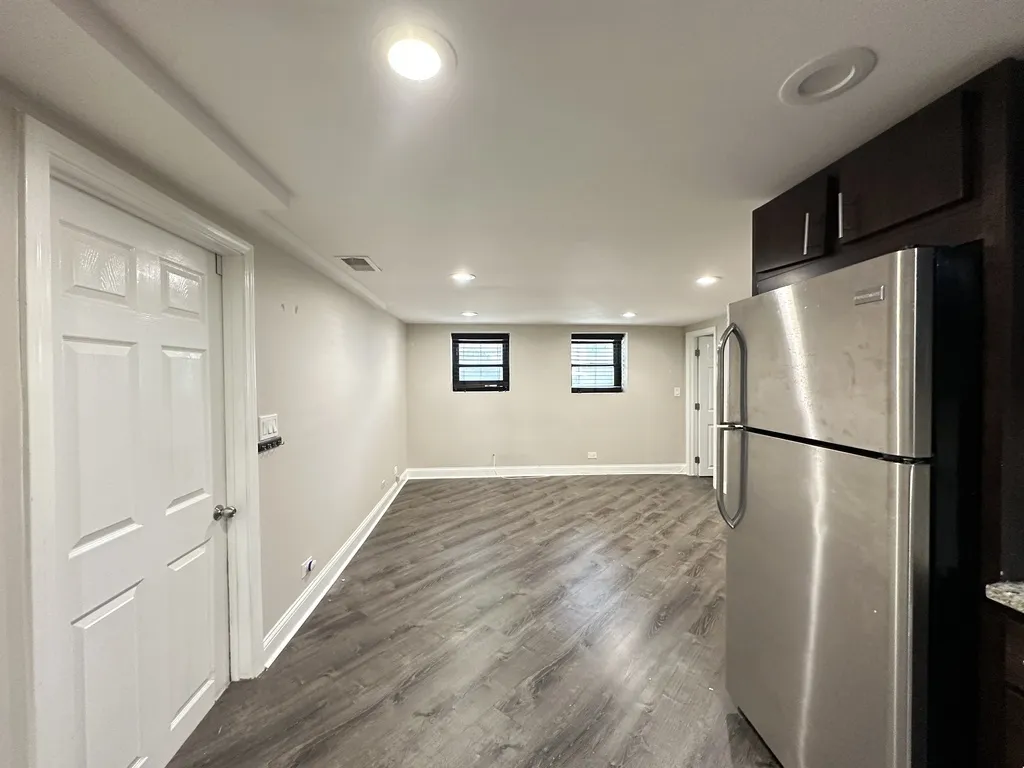 1636 W Roscoe St, ,  60657, USA 60657-unit#G-Chicago-IL