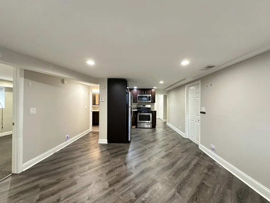 1636 W Roscoe St, ,  60657, USA 60657-unit#G-Chicago-IL