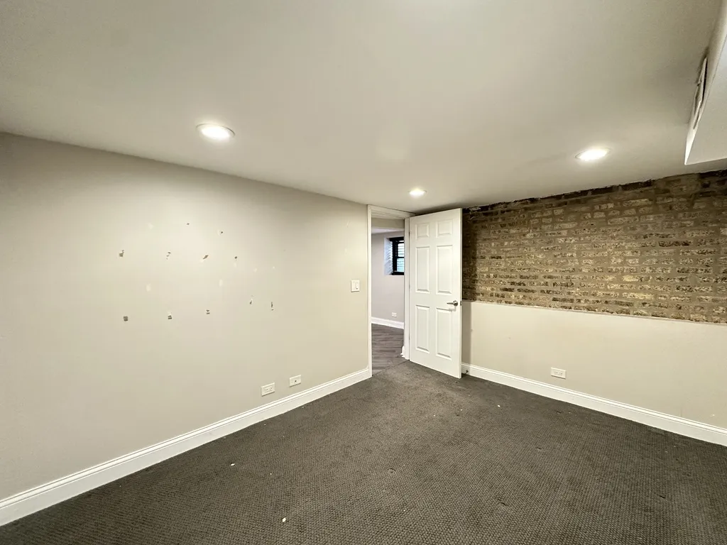1636 W Roscoe St, ,  60657, USA 60657-unit#G-Chicago-IL