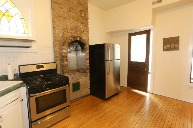 931 W Newport Ave, , 60657, USA 60657-unit#3-Chicago-IL
