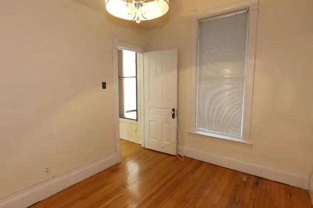 931 W Newport Ave, , 60657, USA 60657-unit#3-Chicago-IL