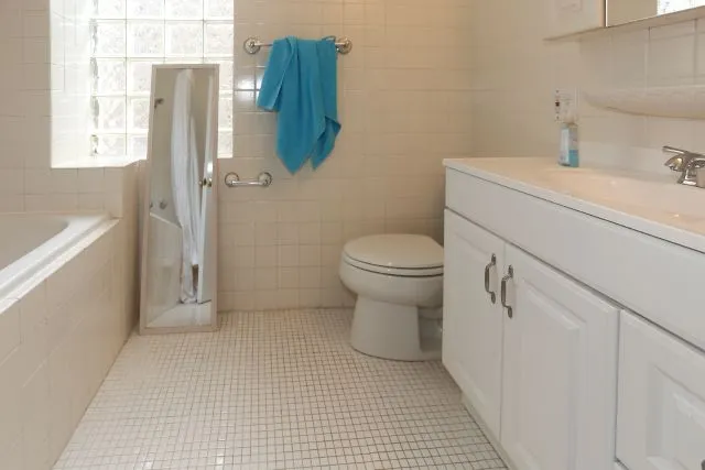 931 W Newport Ave, , 60657, USA 60657-unit#3-Chicago-IL
