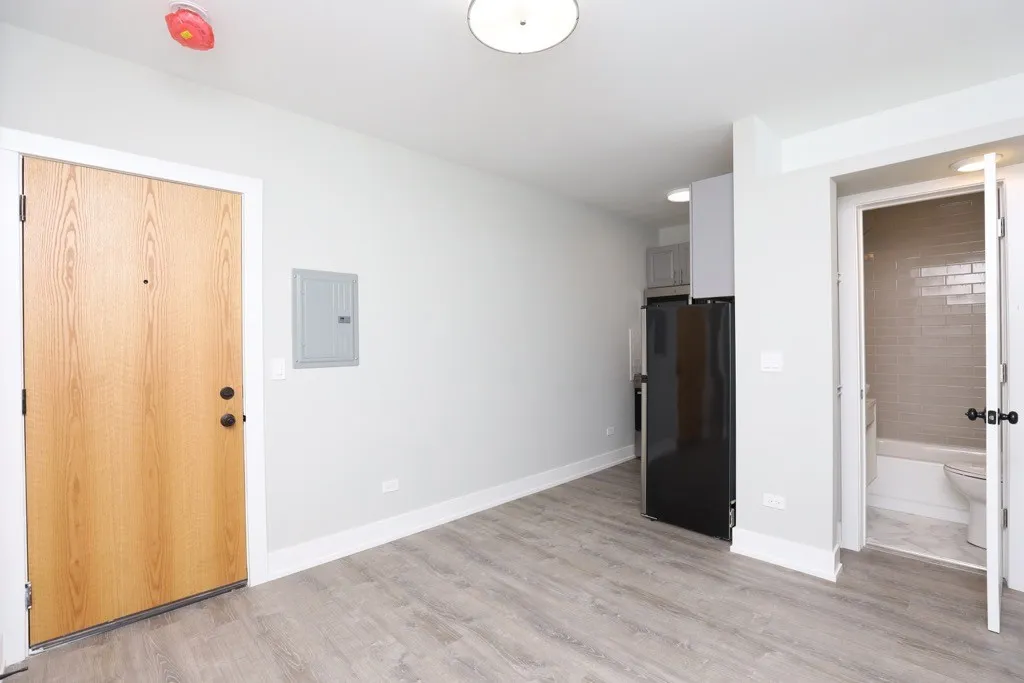 505 W Belmont Ave, ,  60657, USA 60657-unit#3D-Chicago-IL