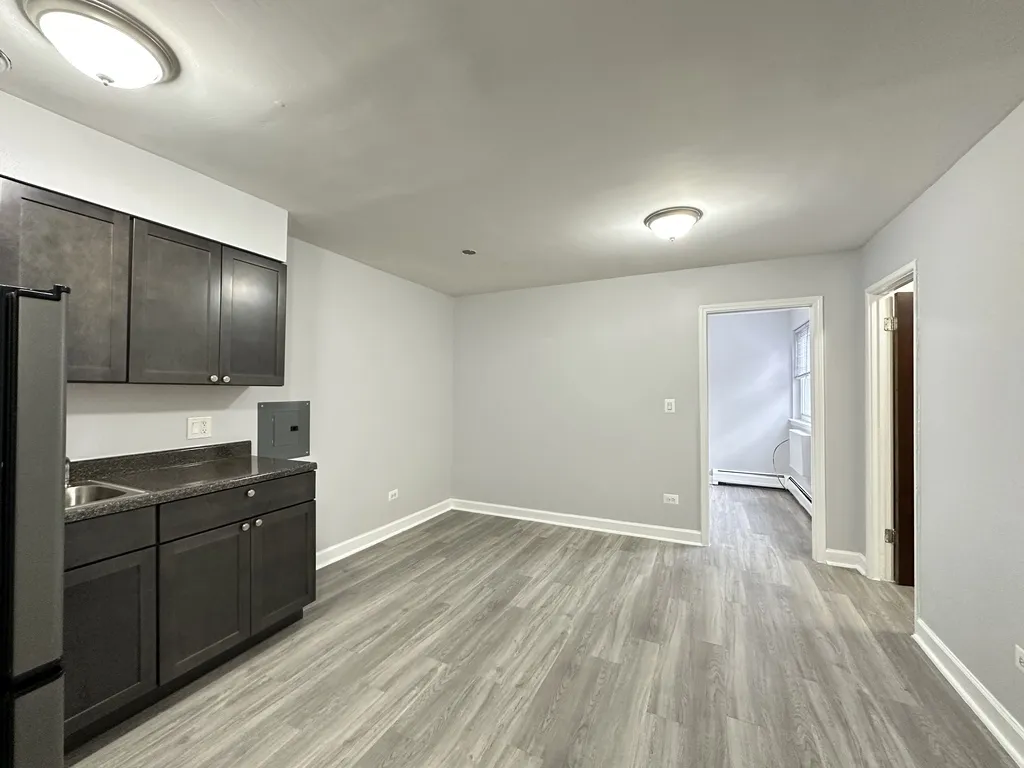 1040 W Hollywood Ave, ,  60660, USA 60660-unit#520-Chicago-IL