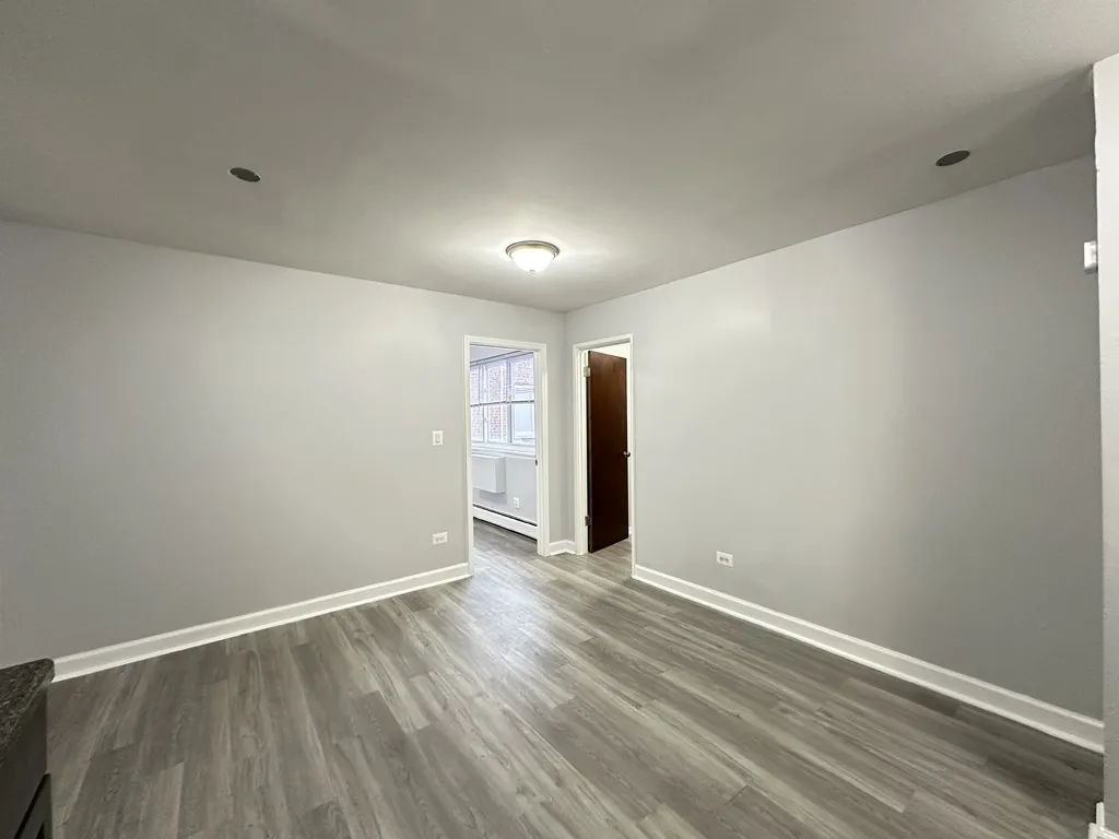 1040 W Hollywood Ave, ,  60660, USA 60660-unit#520-Chicago-IL