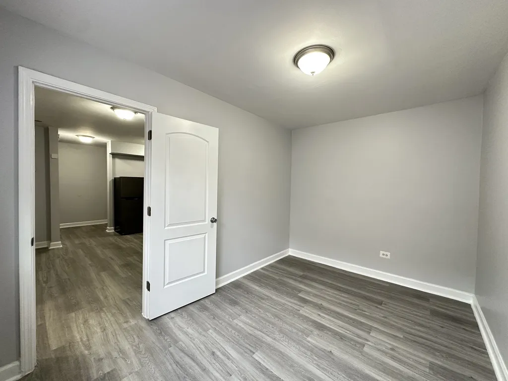 1040 W Hollywood Ave, ,  60660, USA 60660-unit#520-Chicago-IL