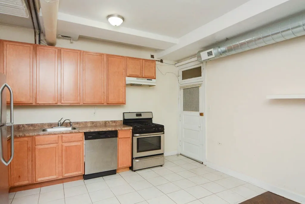 3325 N Lakewood Ave, ,  60657, USA 60657-unit#G-Chicago-IL