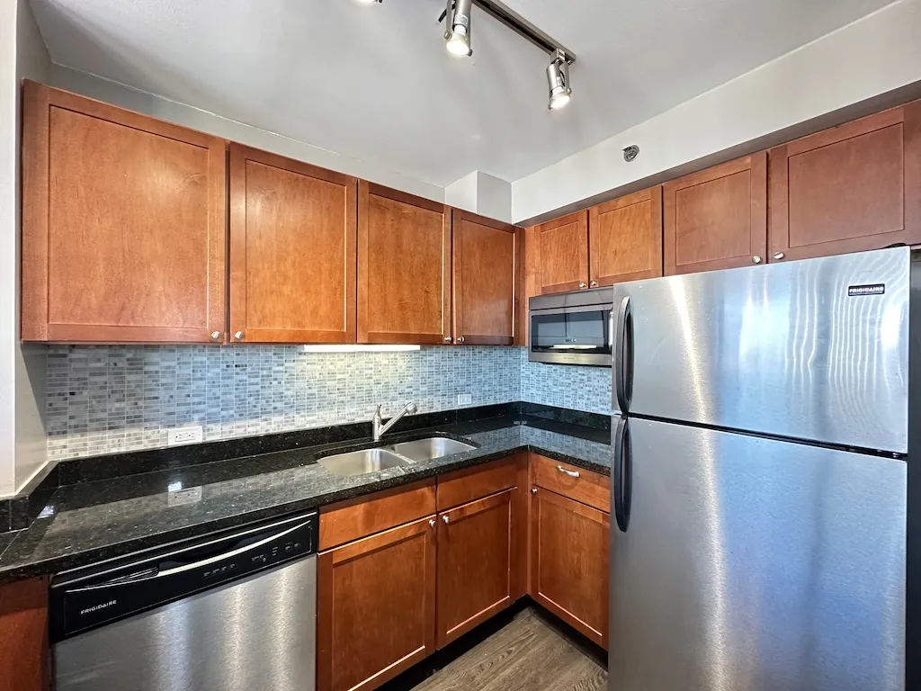 4334 N Hazel St, , 60613, USA 60613-unit#1011-Chicago-IL