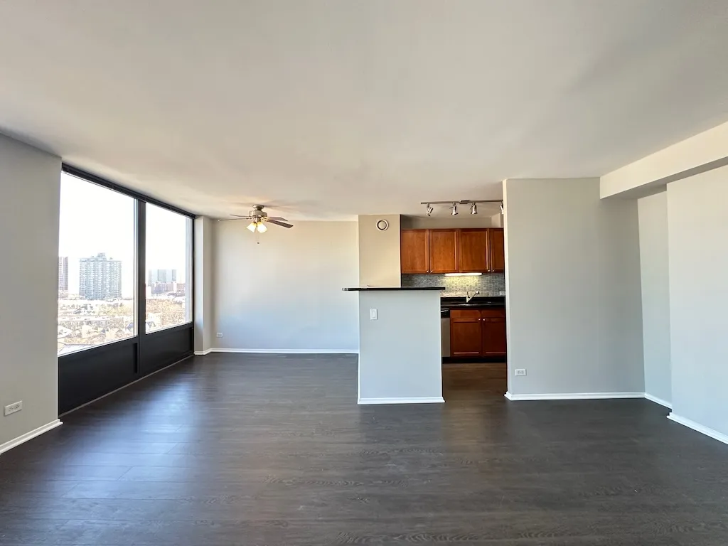 4334 N Hazel St, , 60613, USA 60613-unit#1011-Chicago-IL
