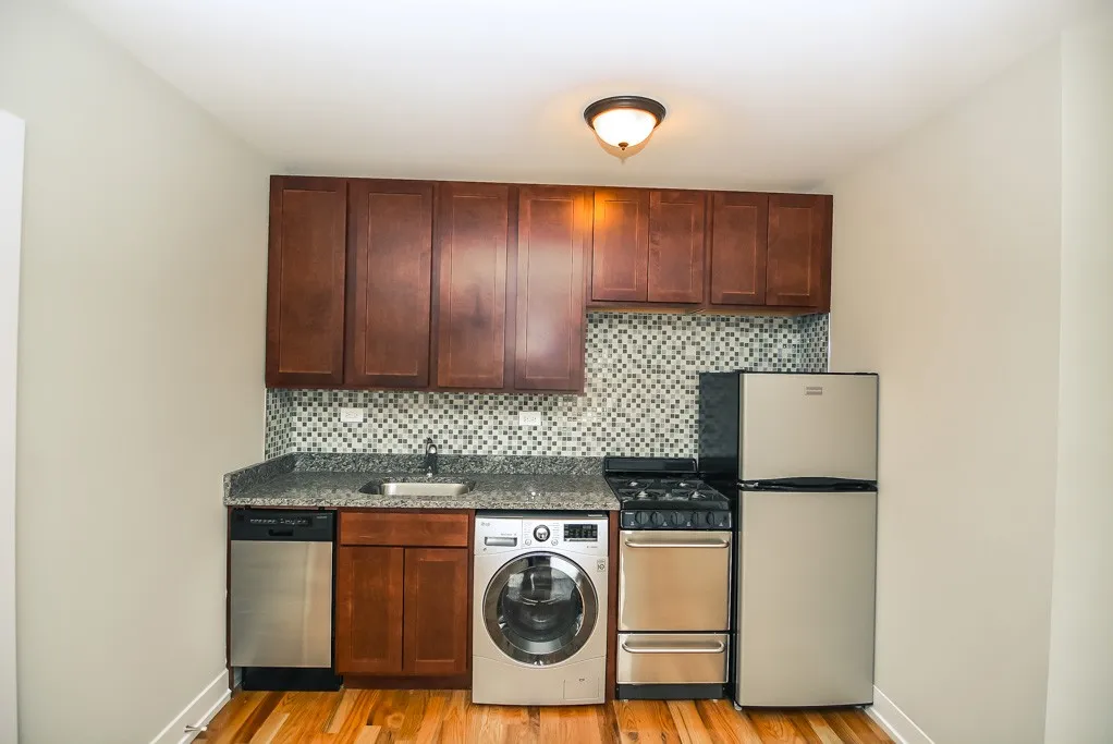 550 W Arlington Pl, ,  60614, USA 60614-unit#710-Chicago-IL