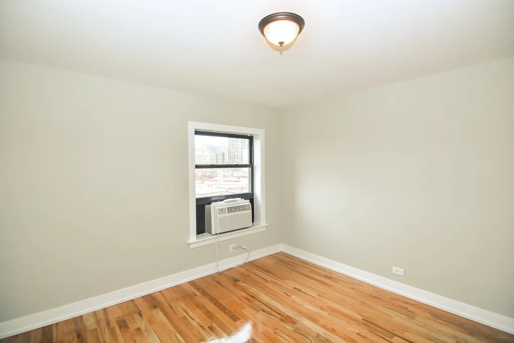 550 W Arlington Pl, ,  60614, USA 60614-unit#710-Chicago-IL