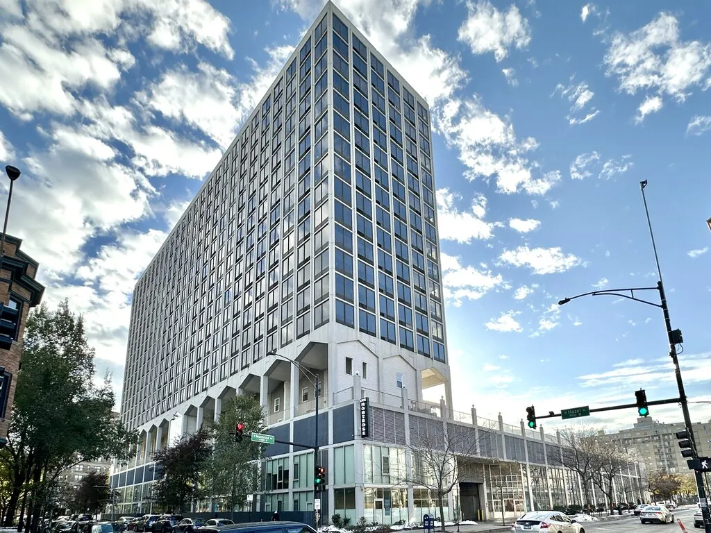 4334 N Hazel St, , 60613, USA 60613-unit#1617-Chicago-IL