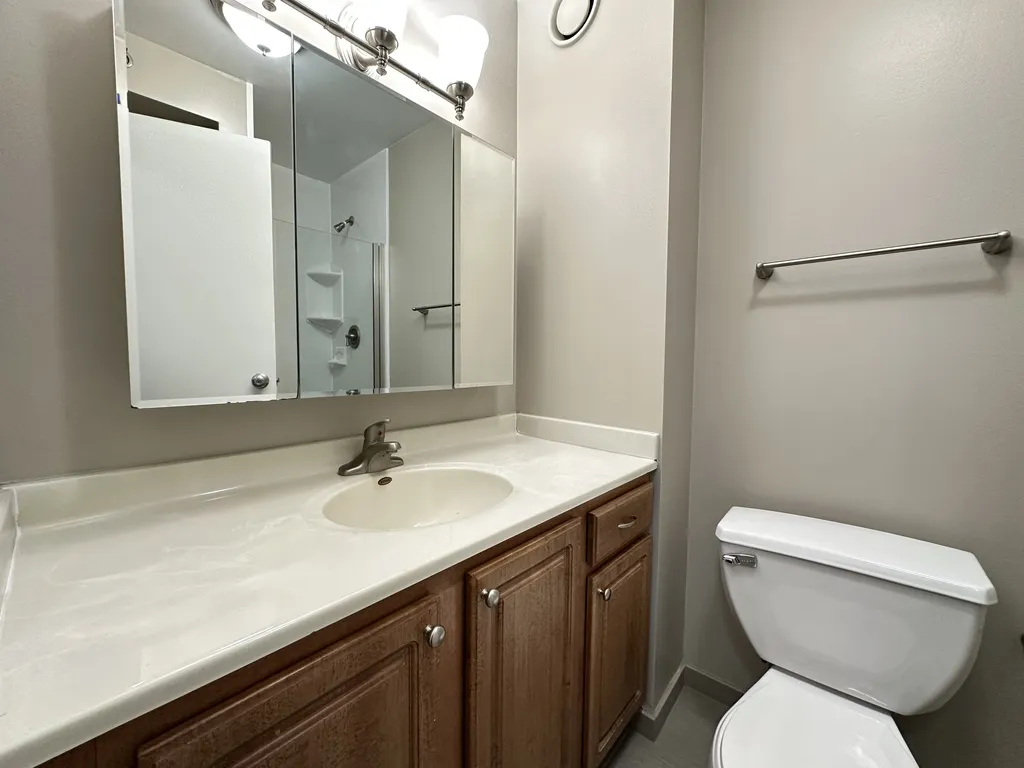 4334 N Hazel St, , 60613, USA 60613-unit#1617-Chicago-IL