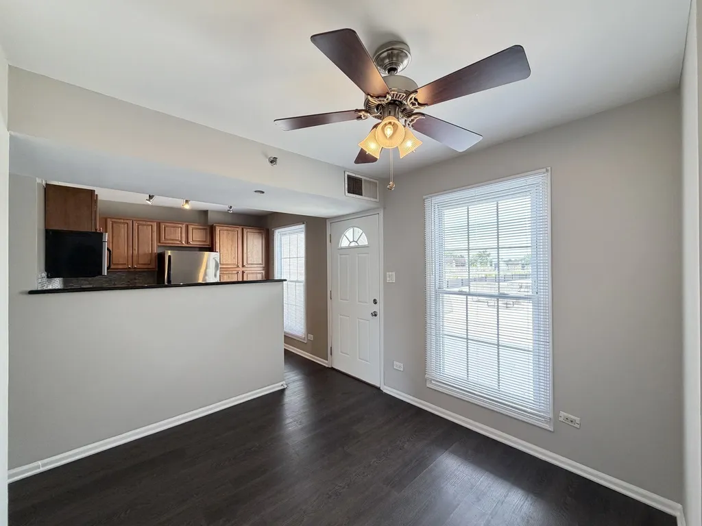 4334 N Hazel St, ,  60613, USA 60613-unit#404-Chicago-IL