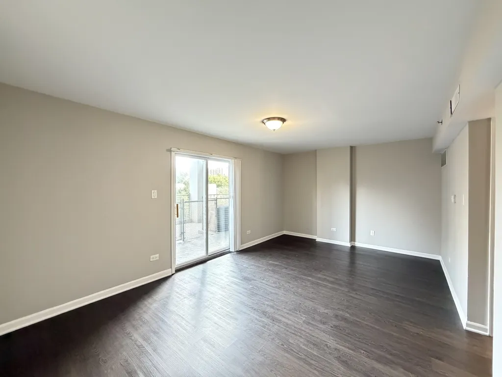 4334 N Hazel St, ,  60613, USA 60613-unit#404-Chicago-IL