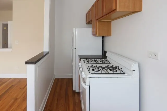 656 W Cornelia Ave, , 60657, USA 60657-unit#8-Chicago-IL