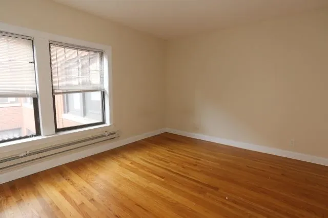 656 W Cornelia Ave, , 60657, USA 60657-unit#8-Chicago-IL