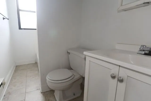 656 W Cornelia Ave, , 60657, USA 60657-unit#8-Chicago-IL