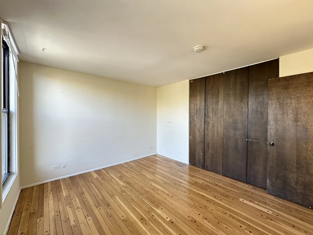 600 W Surf St, ,  60657, USA 60657-unit#4-Chicago-IL