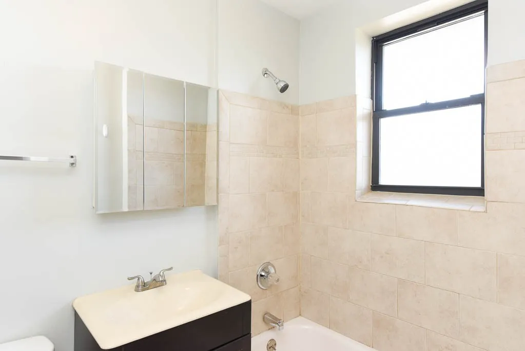 4409 N Wolcott Ave, , 60640, USA 60640-unit#1A-Chicago-IL