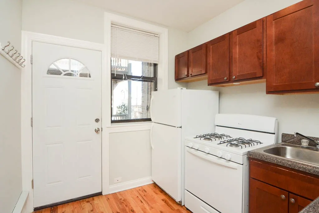 4415 N Wolcott Ave, ,  60640, USA 60640-unit#2B-Chicago-IL