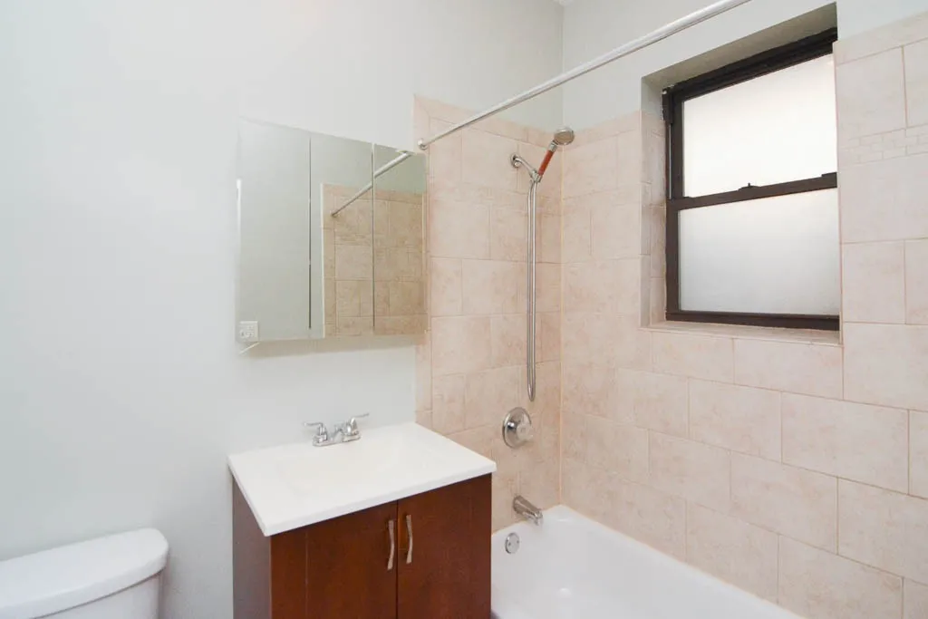 4415 N Wolcott Ave, ,  60640, USA 60640-unit#2B-Chicago-IL