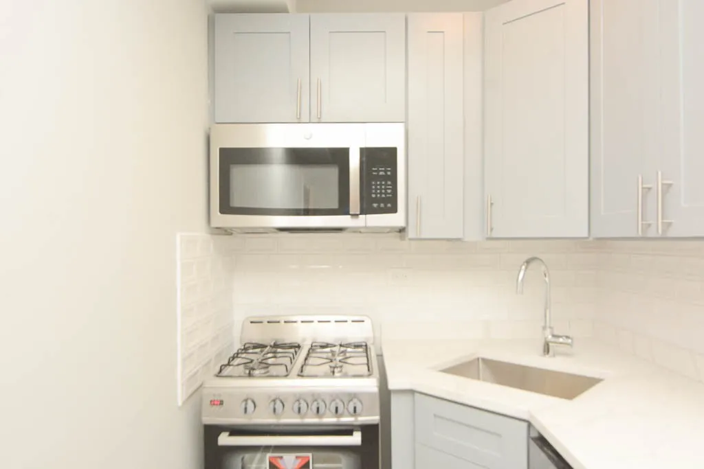 505 W Belmont Ave, ,  60657, USA 60657-unit#2E-Chicago-IL