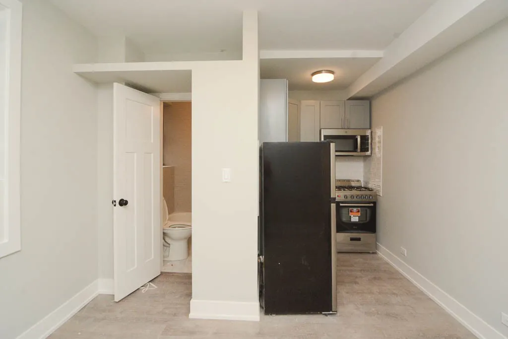 505 W Belmont Ave, ,  60657, USA 60657-unit#2E-Chicago-IL