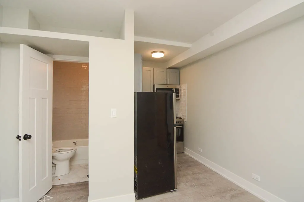 505 W Belmont Ave, ,  60657, USA 60657-unit#2E-Chicago-IL