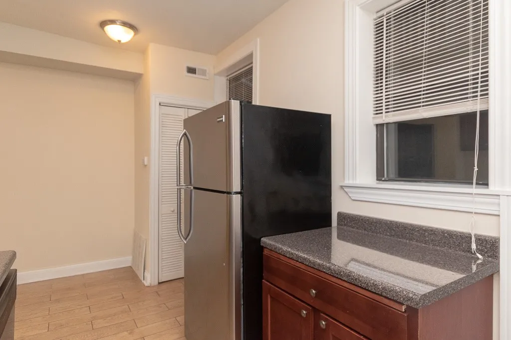 3902 N Janssen Ave, , 60613, USA 60613-unit#G-Chicago-IL
