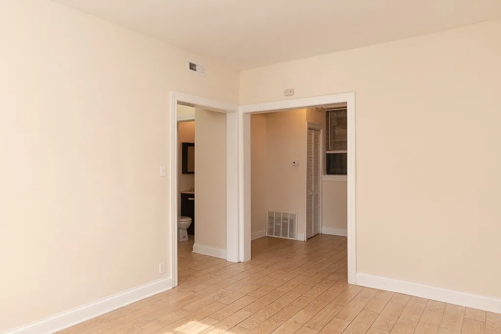 3902 N Janssen Ave, , 60613, USA 60613-unit#G-Chicago-IL