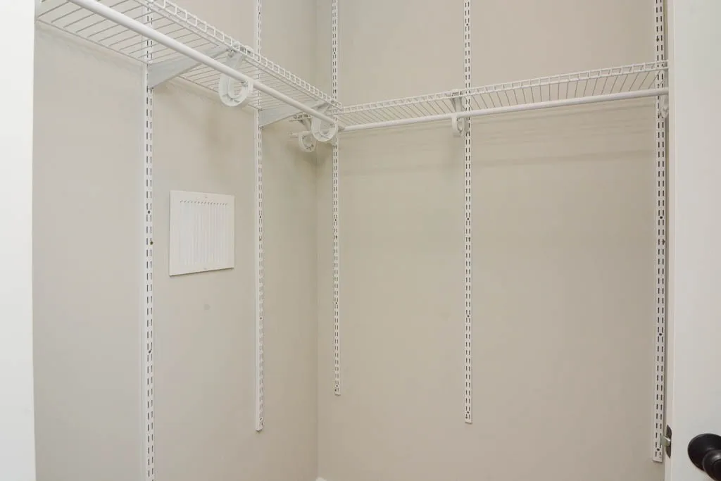 2914 N Mildred Ave, ,  60657, USA 60657-unit#1EE-Chicago-IL