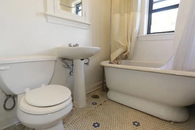 816 W Waveland Ave, ,  60613, USA 60613-unit#28-Chicago-IL