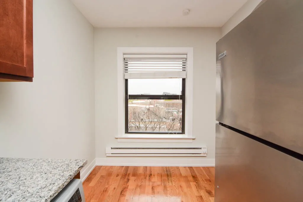 550 W Arlington Pl, , 60614, USA 60614-unit#706-Chicago-IL