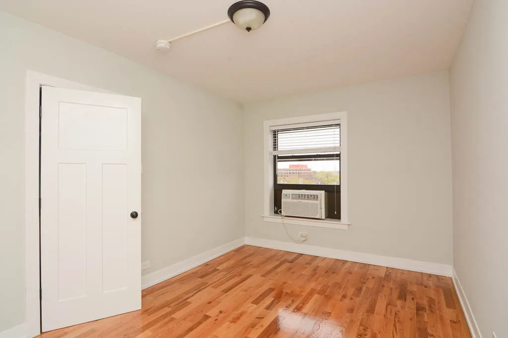 550 W Arlington Pl, , 60614, USA 60614-unit#706-Chicago-IL