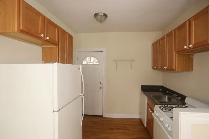 624 W Barry Ave, ,  60657, USA 60657-unit#1E-Chicago-IL