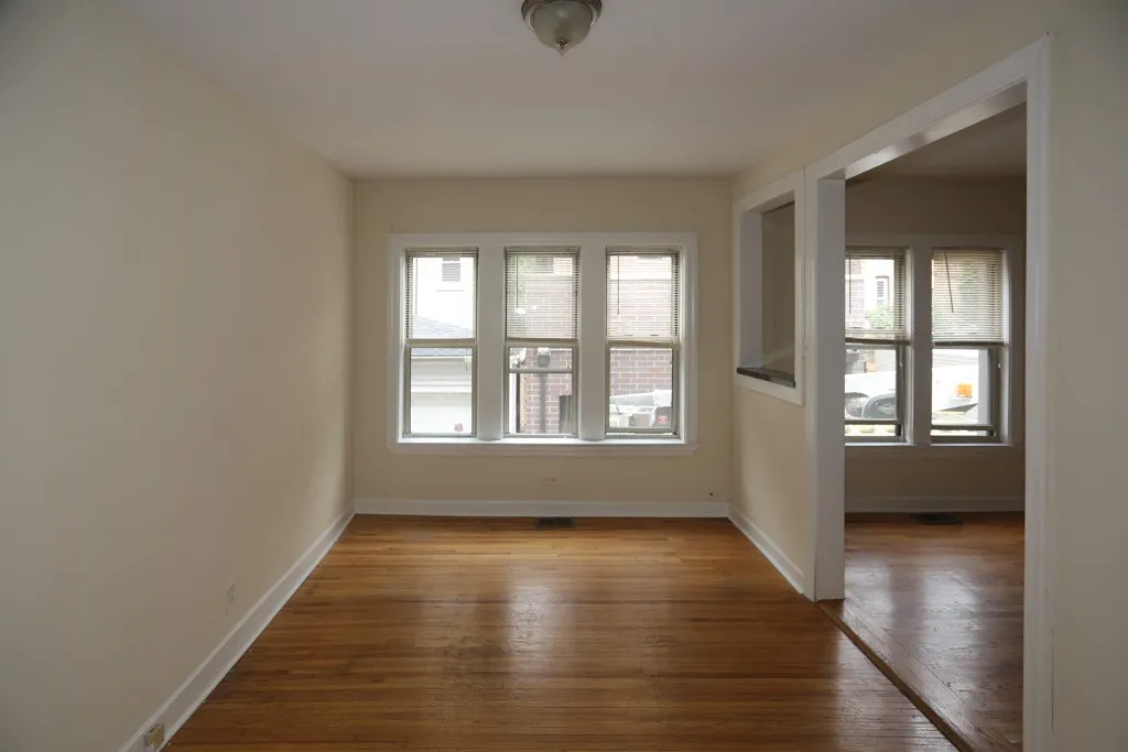 624 W Barry Ave, ,  60657, USA 60657-unit#1E-Chicago-IL