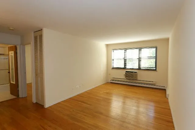 660 W Wrightwood Ave, ,  60614, USA 60614-unit#304-Chicago-IL