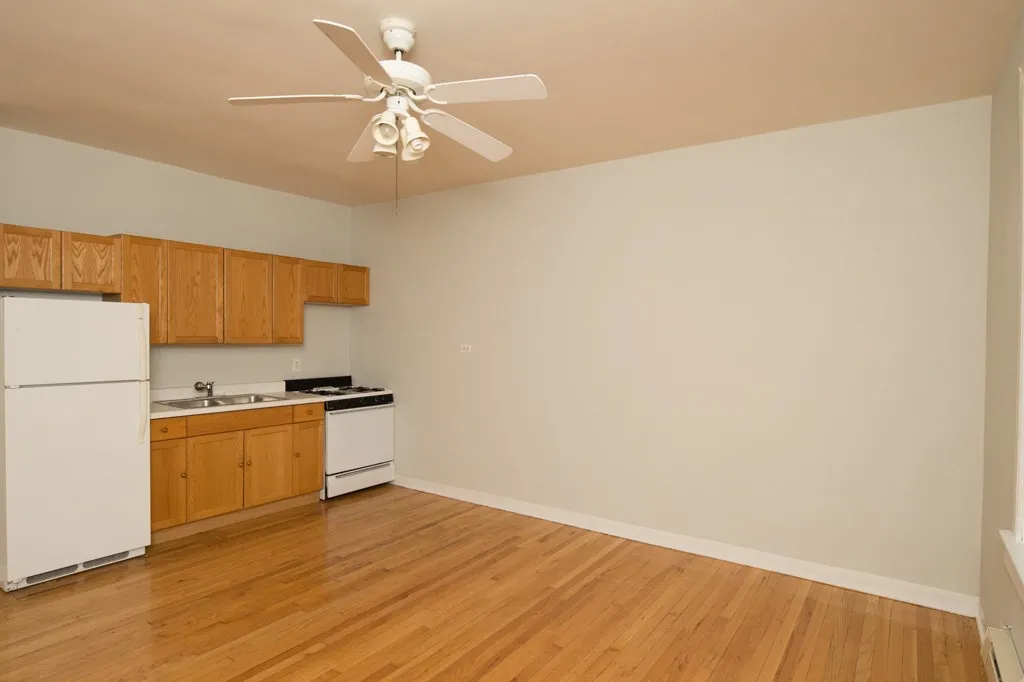 1050 W George St, ,  60657, USA 60657-unit#112-Chicago-IL
