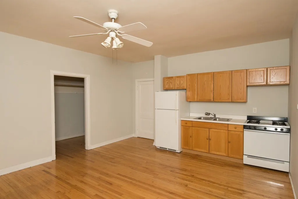 1050 W George St, ,  60657, USA 60657-unit#112-Chicago-IL